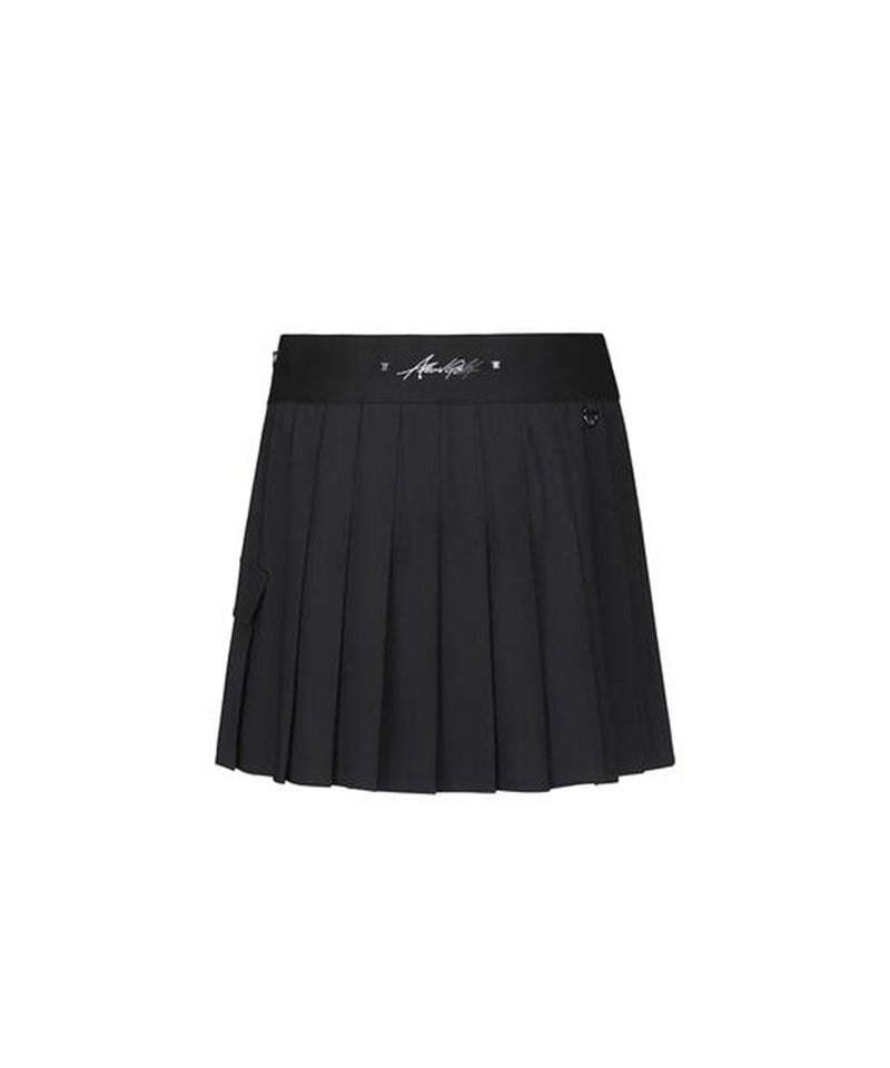 Women's Pleats Half Pants - Black