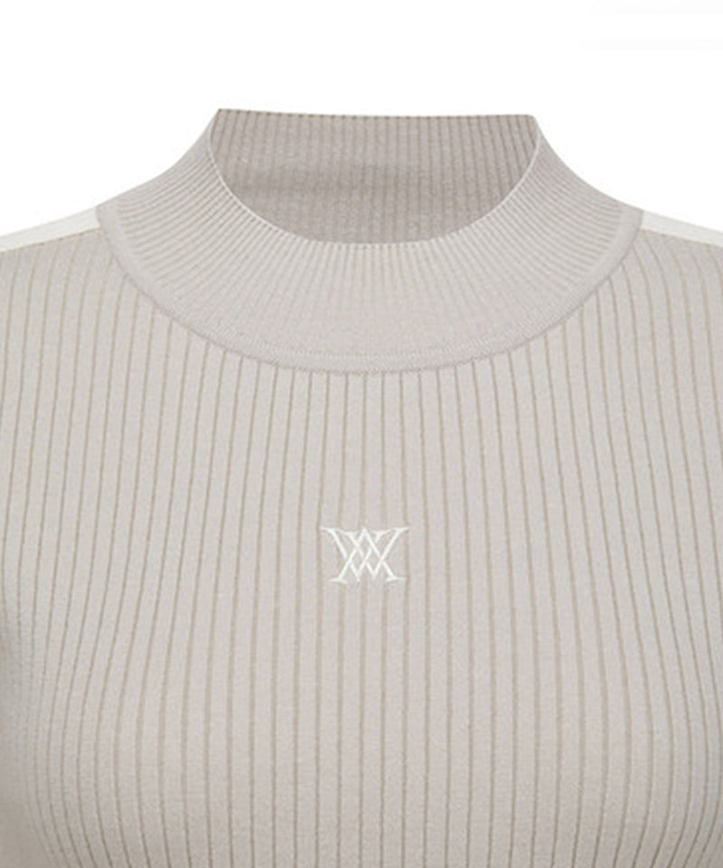 Women's Essential Pullover - Light Beige